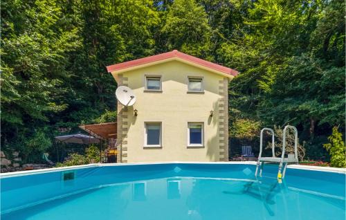 Stunning Home In Krizisce in Veli Dol