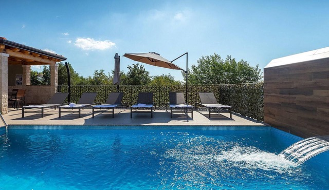 Stunning home in Porec in Porec