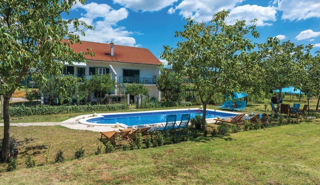Stunning home in Ruzic