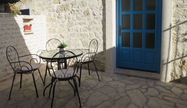 Stunning villa for 5 people with WIFI, A/C, TV and terrace in Zadar