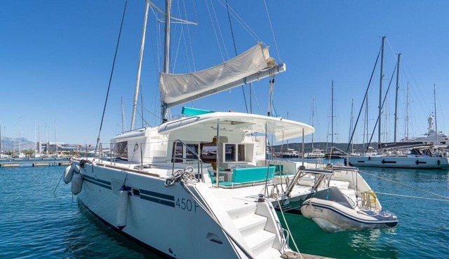Sun-Kissed Sailing Adventure in Split, Croatia in Kaštel Gomilica