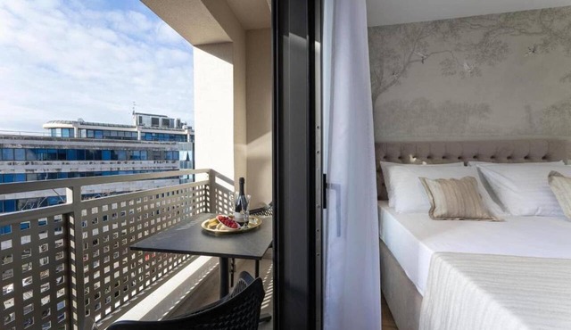 Sunday Residence and SPA Split One-Bedroom Suite in Split