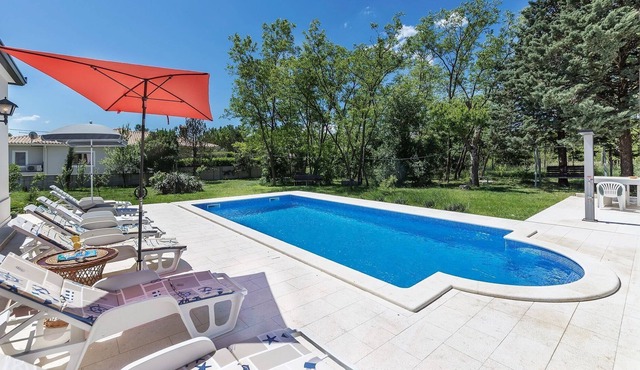 Surrounded by nature and greenery villa for 12 people, near the town of Rabac in Labin