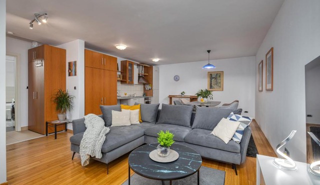 Terra Magica Deluxe Sea View Apartment or Room with Free Parking in Rijeka