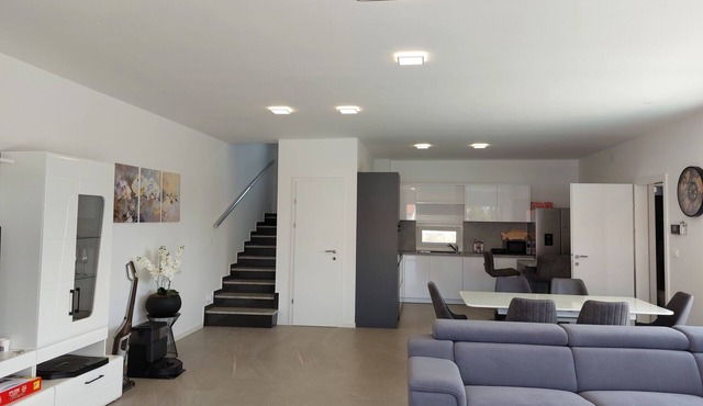 Three bedroom apartment with a swimming pool Milovcici, Krk (A-25984-a)