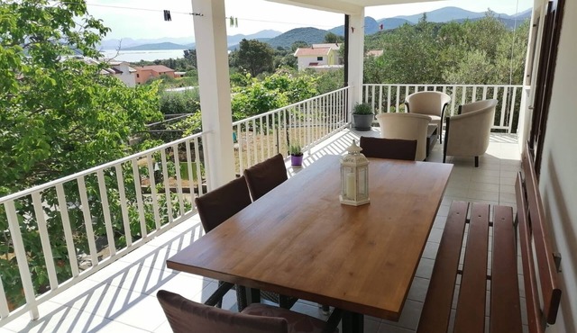Three bedroom apartment with terrace and sea view Drače, Pelješac (A-25422-a) in Janjina