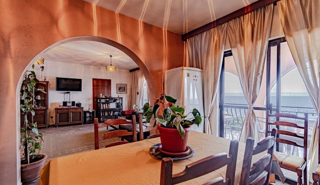 Three bedroom apartment near beach Prigradica, Korčula (A-627-e)