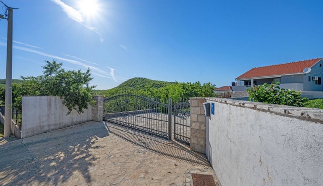 Three Bedroom Holiday Home with Private Pool and Terrace in Šibenik