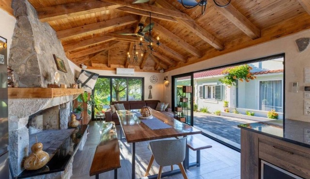 Three Bedroom Villa with Pool