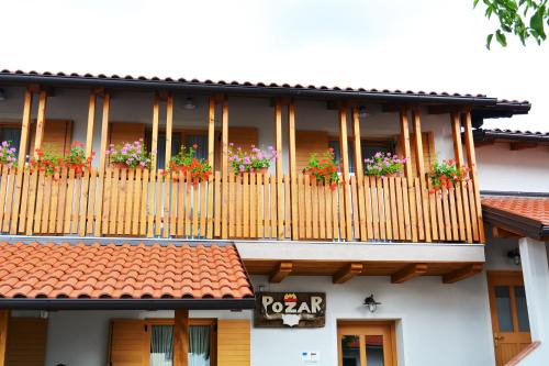 Turistična kmetija Pri Požarju in Prem