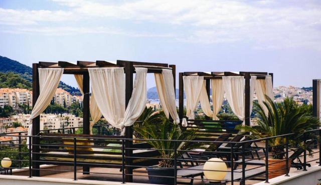 Two Bedroom Apartment with Sea View in Dubrovnik