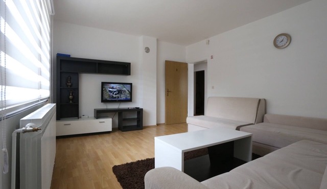 Two-bedroom apartment on the ground floor in Ilidža