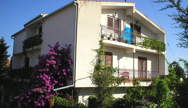 Two bedroom apartment with Sea View (C)