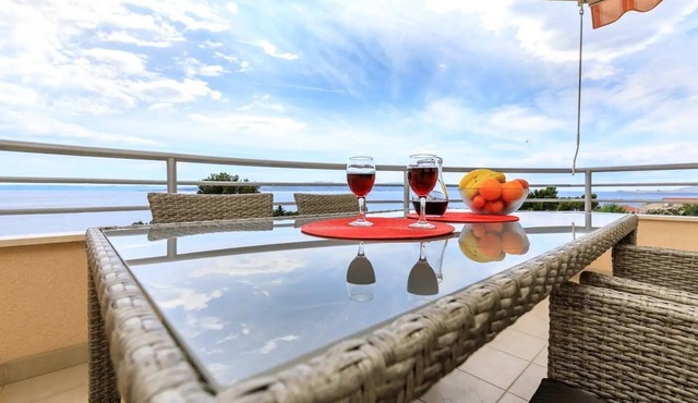 Two bedroom apartment with a swimming pool Brela, Makarska (A-19998-a) in Brela