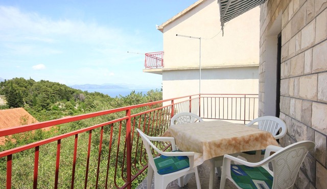 Two bedroom apartment with terrace and sea view Trpanj, Pelješac (A-10083-c)