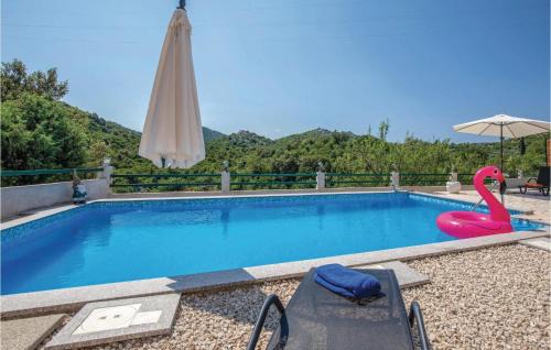 Two-Bedroom Holiday Home In Ploce in Ploče
