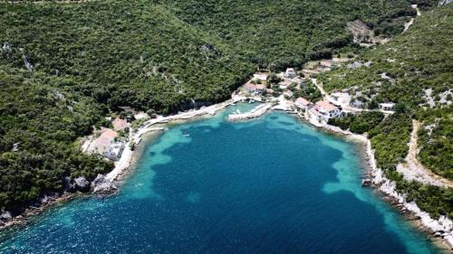 Velika Prapratna-mala vala,veliki užitak in Oskorušno