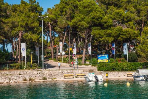 Victoria Mobilehome Camping Village Poljana in Mali Lošinj
