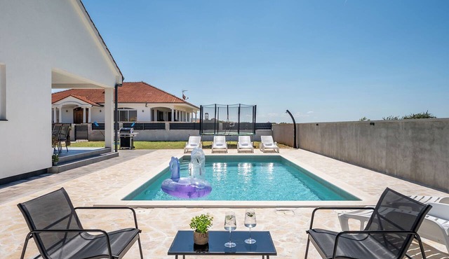 Vila Nik by Interhome in Zadar/Sukošan