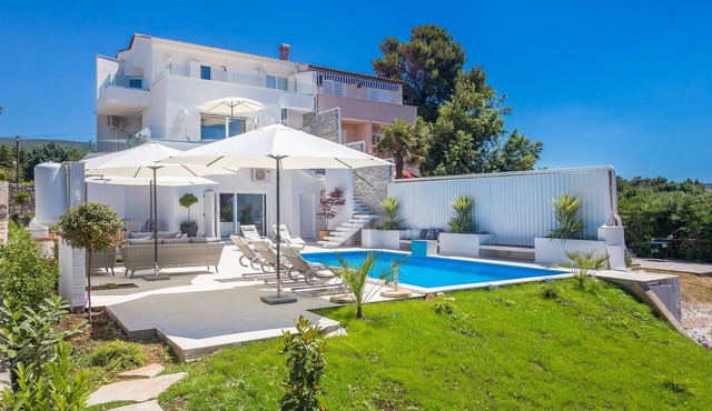 Villa Andreja on Krk – Crovillas GmbH in Punat