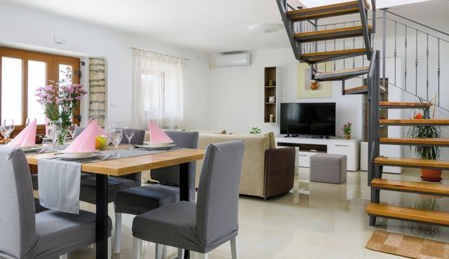 Villa ANGELA WITH PRIVATE POOL by Interhome