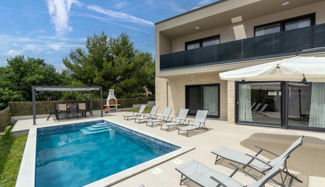 Villa Bella (100661-K1) - Varvari in Varvari