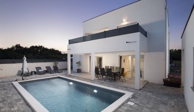 Villa Blue Rose near Pula