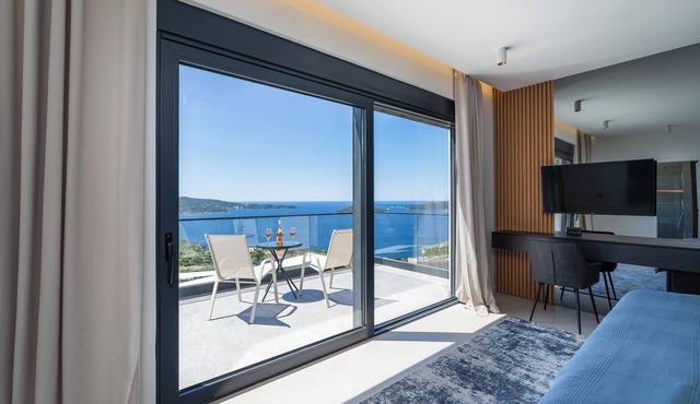 Villa Blue Sunset - Stunning Sea View Villa with Pool near Dubrovnik in Brsečine