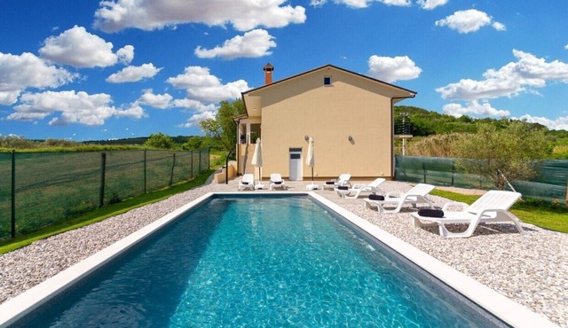 Villa Butoniga Nature in quiet area, clean air, silence and observing the starry sky