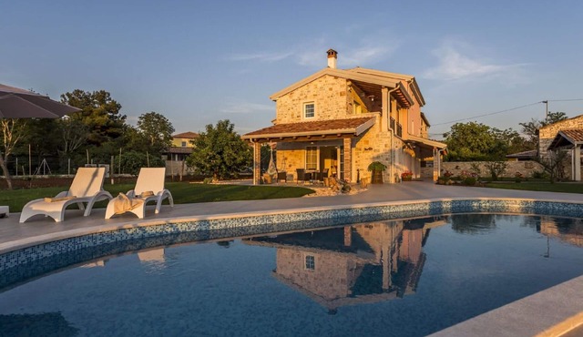 VILLA CON WELLNESS A 1 KM DAL MARE