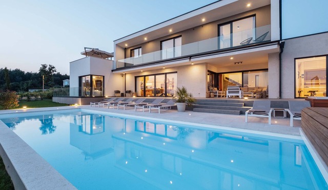 Villa Fuskulina, near Poreč: Pool, jacuzzi, gym