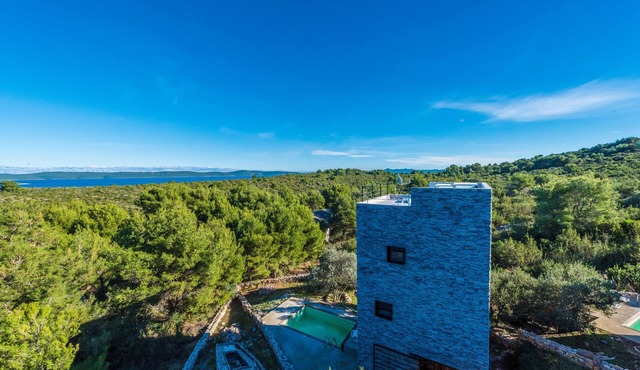 Villa Gordan with private Pool, Dragove, Croatia in Dragove