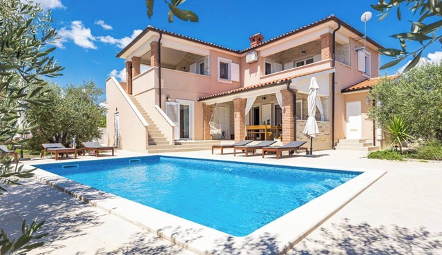 Villa Javor by Interhome
