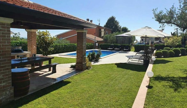 Villa Jolanda