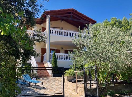 Villa Maximilian in Grebaštica
