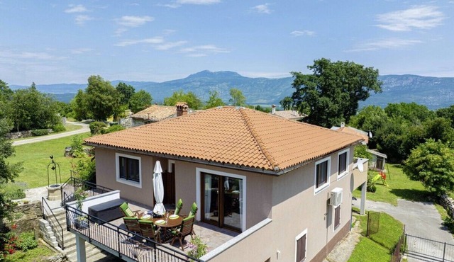 Villa Mendula in Čambarelići - Haus für 6-7 Personen in Krsan