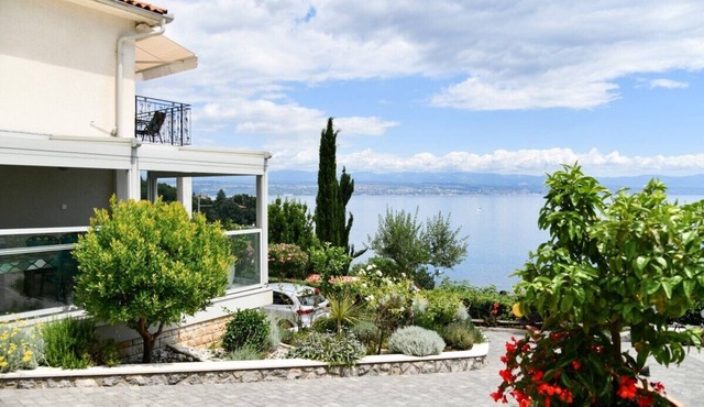Villa Mia in Medveja - Kvarner Region/Villa Mia in Medveja - Appartement für 2-3 Personen AP1 in Lovran