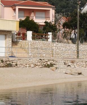 Villa MILICA in Barbat na Rabu