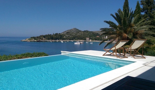 Villa Mirjana - One Bedroom Apartment with Terrace and Sea View (Naranča) in Mlini