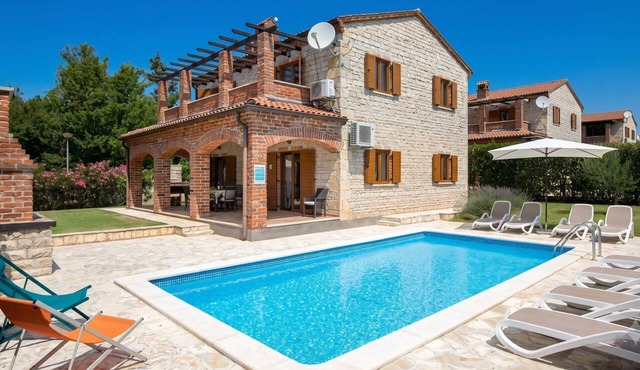 Villa Orlene in Paradis
