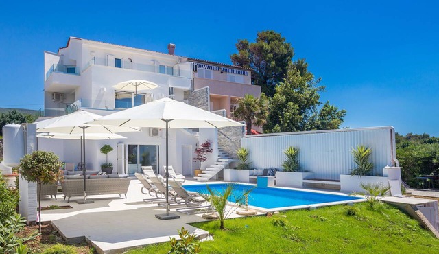 Villa Punat by Interhome