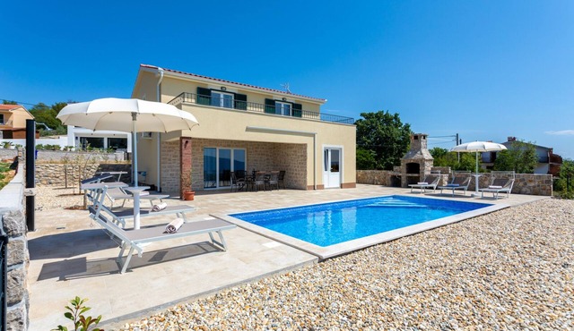 Villa Sara- Holidays must be simply perfect!