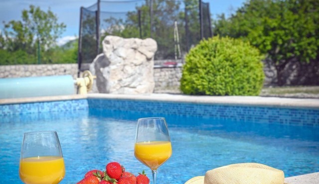Villa Silentio Luxury with pool,jacuzzi sauna by Interhome in Prapatnica