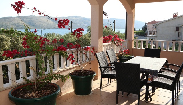 Villa Sun in Seget