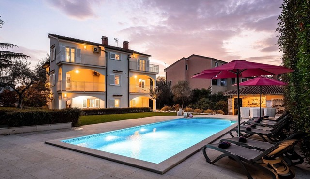 Villa Sunset Garden by Interhome