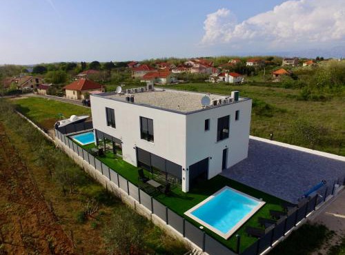 Villa T & V in Privlaka