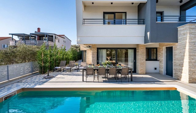 Villa Tamaris ZadarVillas in Bibinje