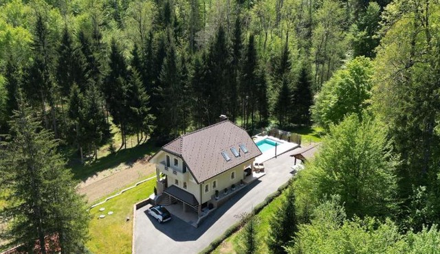 Villa Tin & Koča Tin - Nature, Water and Peace in Prestranek