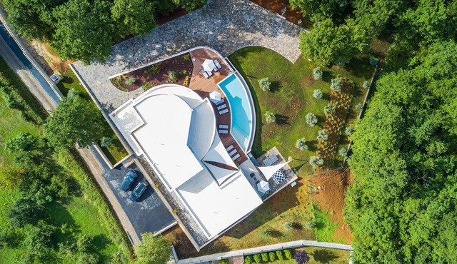 Villa Viktor nearby Labin – Crovillas GmbH in Kršan