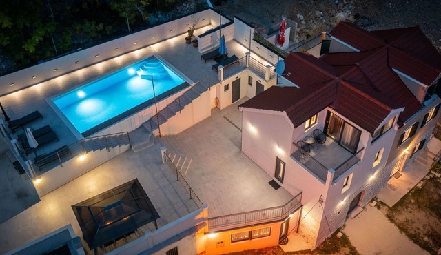 Villa "Villa Vista" mit privatem Pool by Interhome in Omiš/Lokva Rogoznica